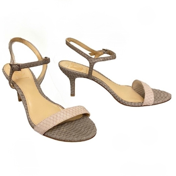 VC Signature Vi-Alcine Leather Snakeskin Heels in Tan Size 9 - Picture 3 of 6